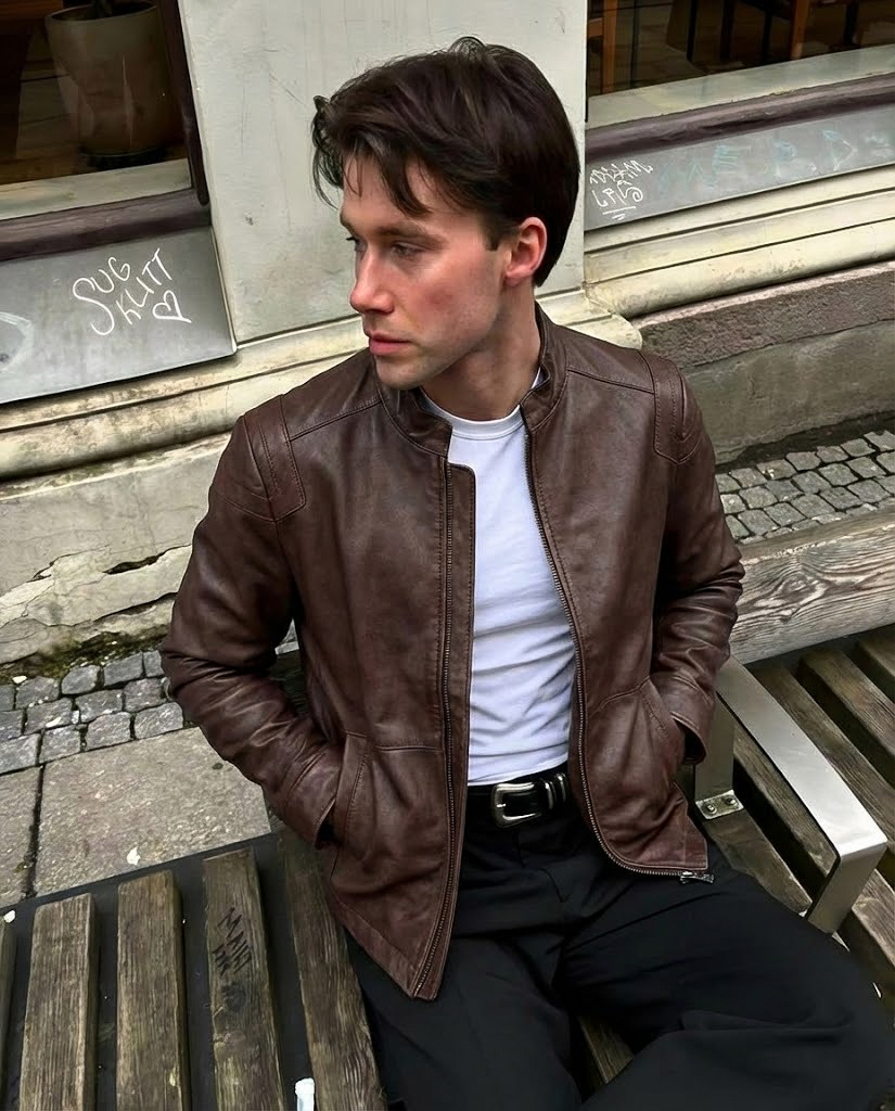 Icónica Chaqueta Cuero